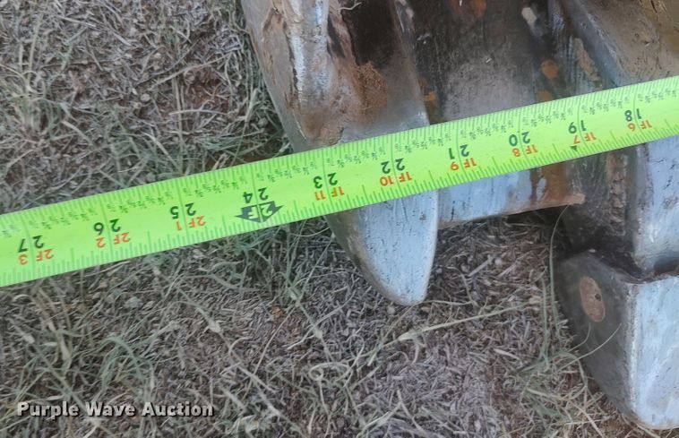 image for item LK9879 2018 Yanmar VIO80-1A  mini excavator