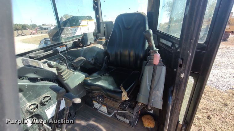 image for item LK9879 2018 Yanmar VIO80-1A  mini excavator