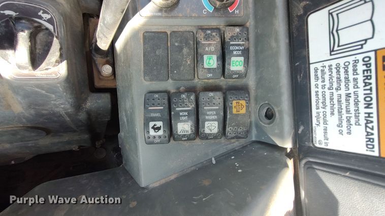 image for item LK9879 2018 Yanmar VIO80-1A  mini excavator