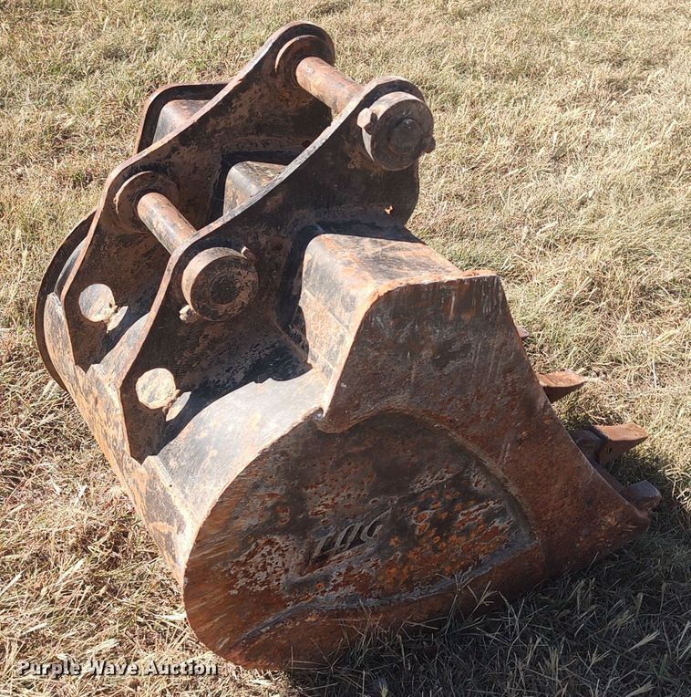 image for item LK9880 TAG  excavator bucket