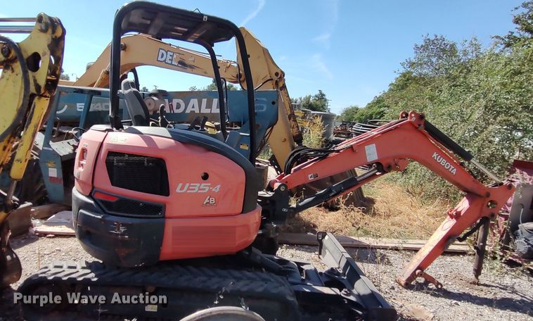 image for item LK9885 2014 Kubota U35-4  mini excavator