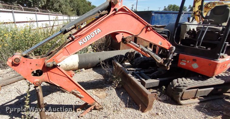image for item LK9885 2014 Kubota U35-4  mini excavator
