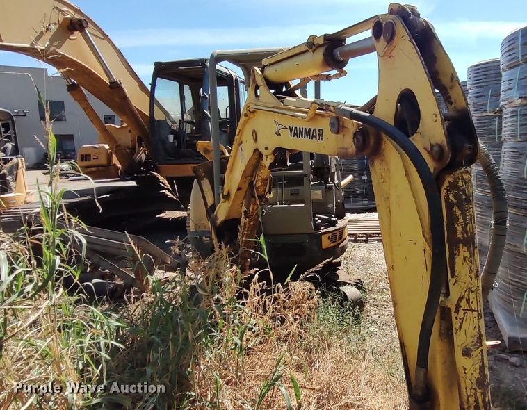 image for item LK9890 2011 Yanmar ViO35-5B  mini excavator