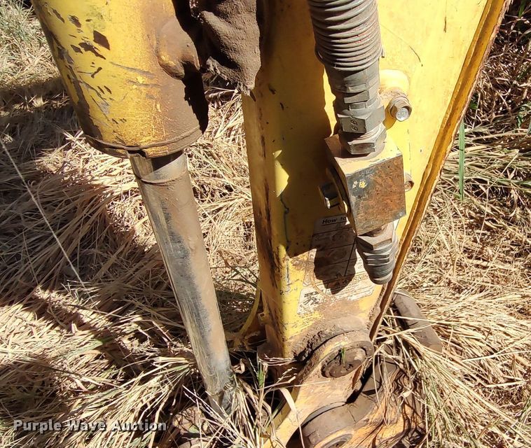 image for item LK9890 2011 Yanmar ViO35-5B  mini excavator