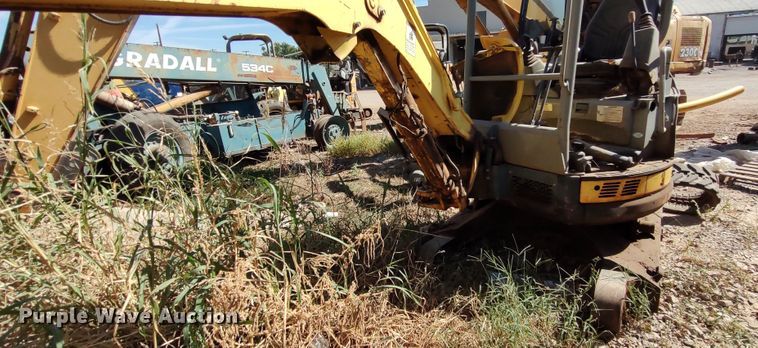 image for item LK9890 2011 Yanmar ViO35-5B  mini excavator