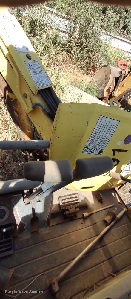 image for item LK9890 2011 Yanmar ViO35-5B  mini excavator