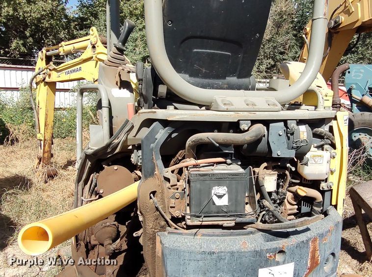 image for item LK9890 2011 Yanmar ViO35-5B  mini excavator