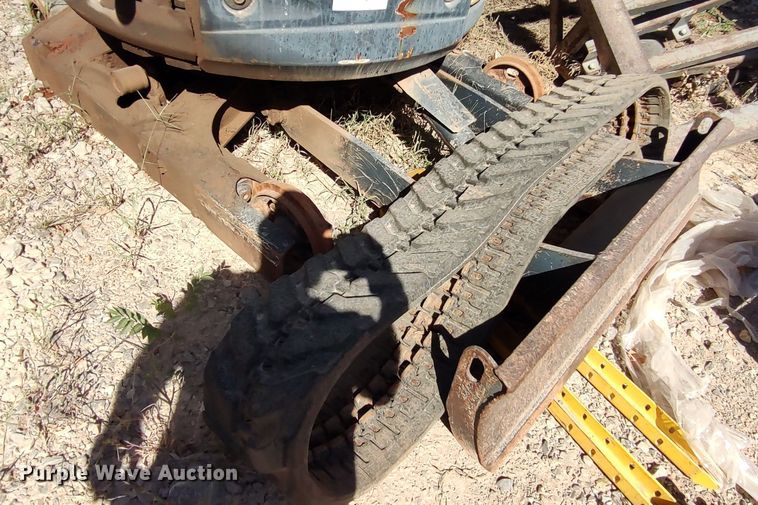 image for item LK9890 2011 Yanmar ViO35-5B  mini excavator