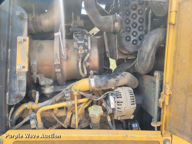 image for item LM9719 2012 John Deere 650K LGP  dozer