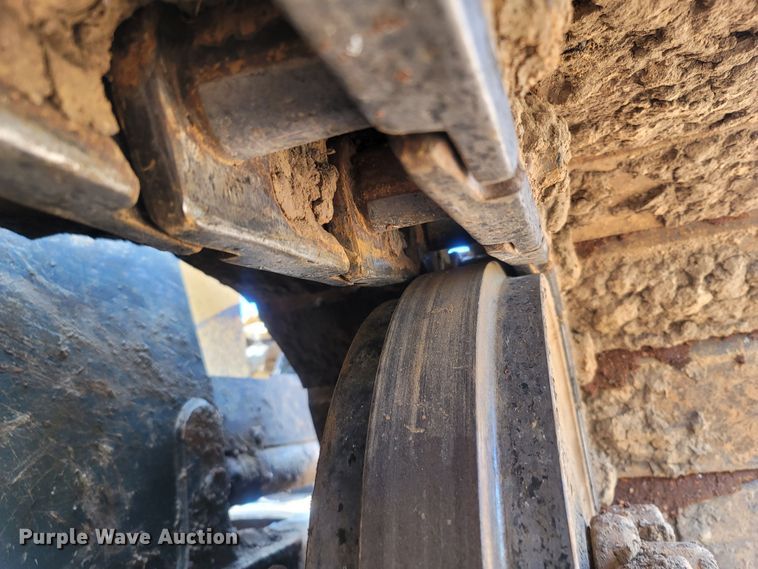 image for item LM9719 2012 John Deere 650K LGP  dozer