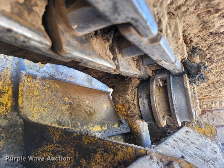 image for item LM9719 2012 John Deere 650K LGP  dozer