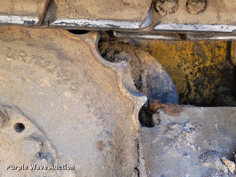 image for item LM9719 2012 John Deere 650K LGP  dozer