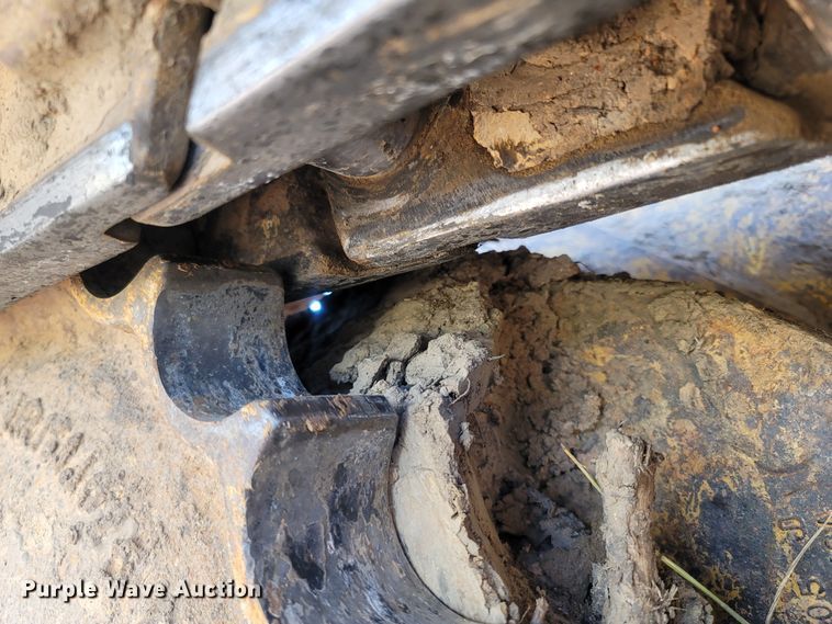 image for item LM9719 2012 John Deere 650K LGP  dozer