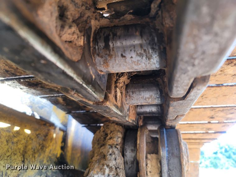 image for item LM9719 2012 John Deere 650K LGP  dozer