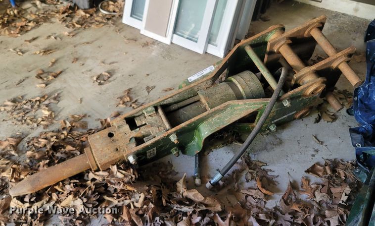 image for item LM9748 2007 Dynatec S1B1200  breaker