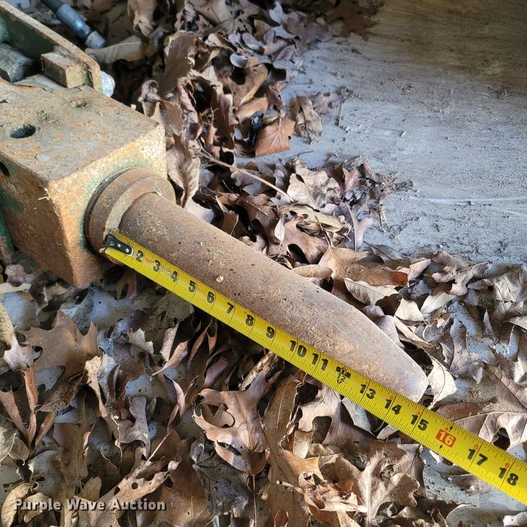 image for item LM9748 2007 Dynatec S1B1200  breaker