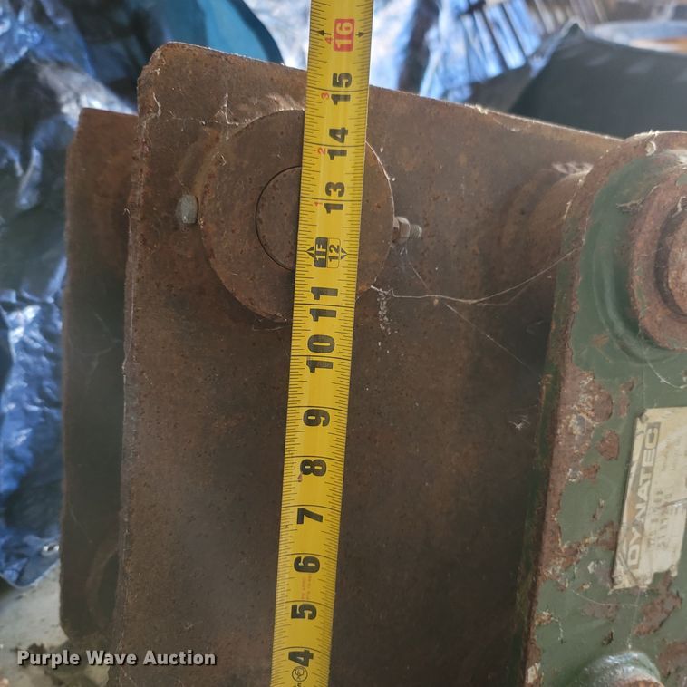 image for item LM9748 2007 Dynatec S1B1200  breaker