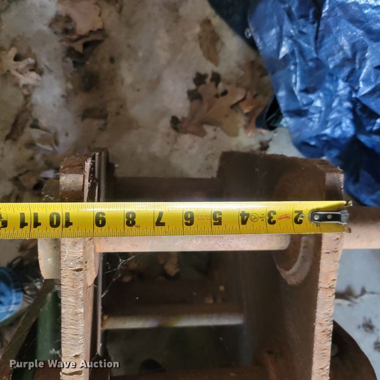 image for item LM9748 2007 Dynatec S1B1200  breaker