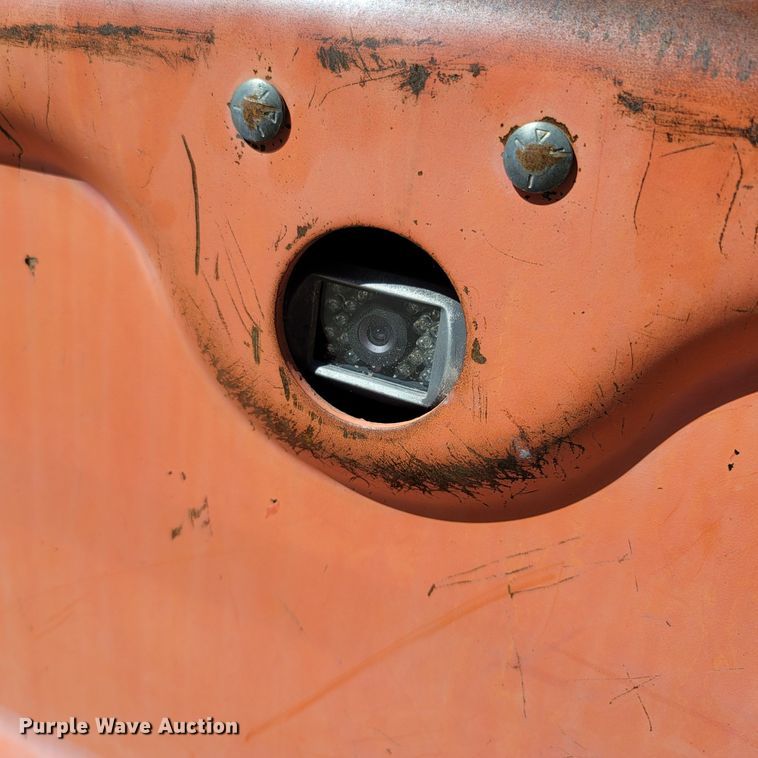 image for item LM9750 2015 Bobcat S590  skid steer loader