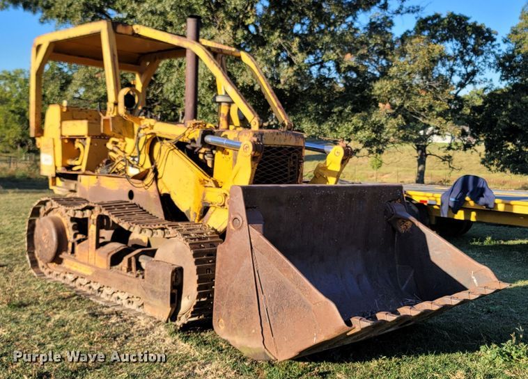 image for item LN9588 1971 International Harvester 175B  track loader