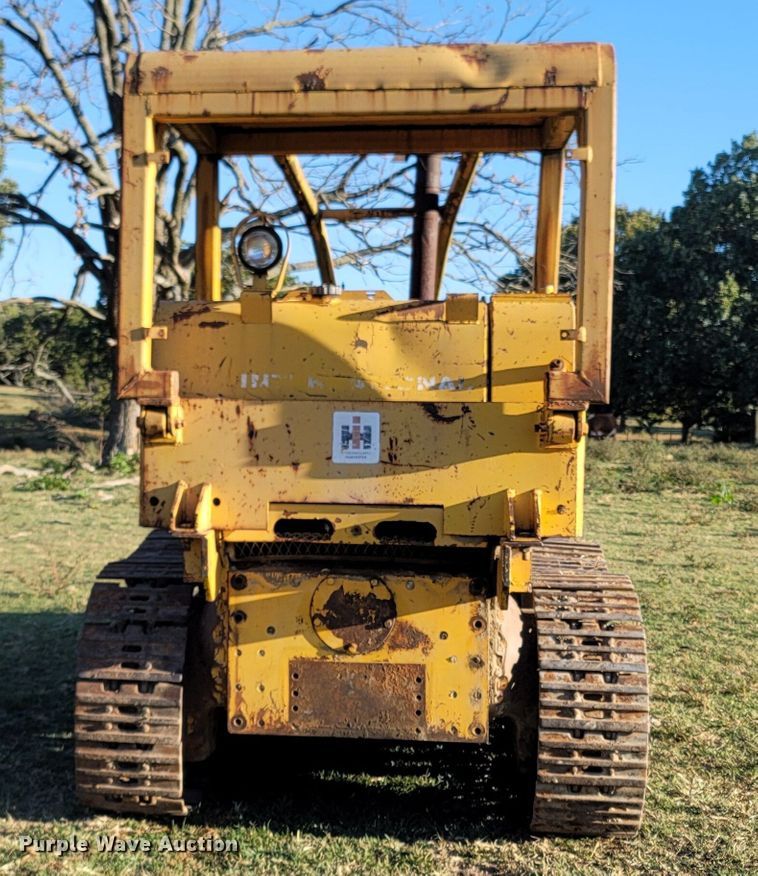 image for item LN9588 1971 International Harvester 175B  track loader