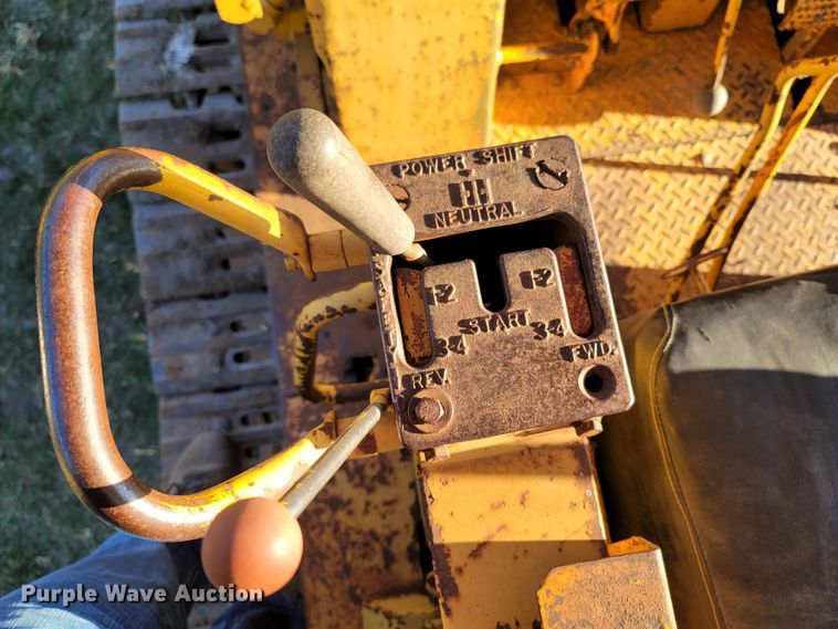 image for item LN9588 1971 International Harvester 175B  track loader