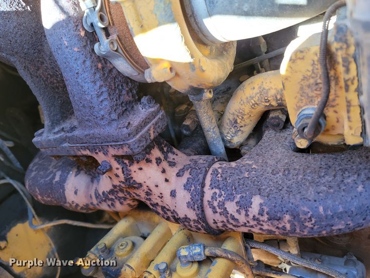 image for item LN9588 1971 International Harvester 175B  track loader