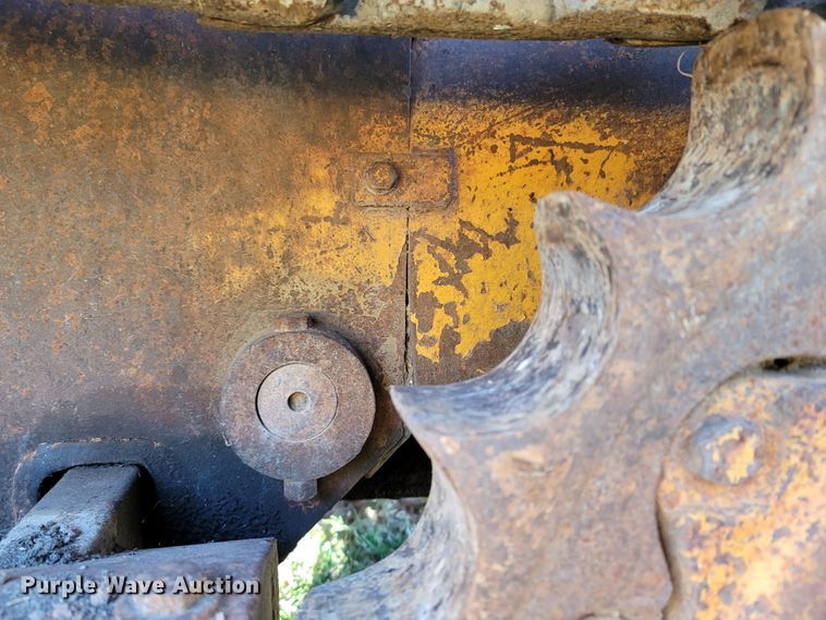 image for item LN9588 1971 International Harvester 175B  track loader