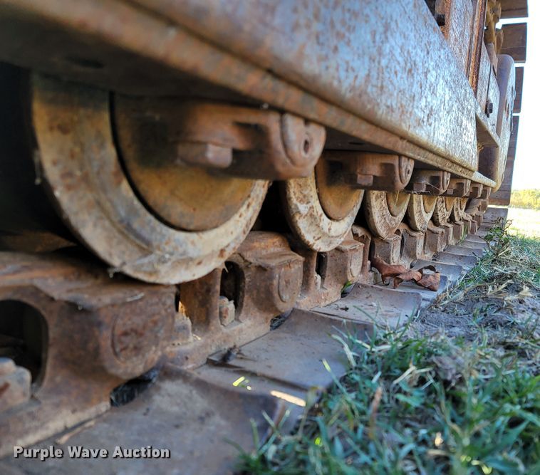 image for item LN9588 1971 International Harvester 175B  track loader