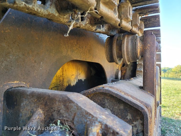 image for item LN9588 1971 International Harvester 175B  track loader