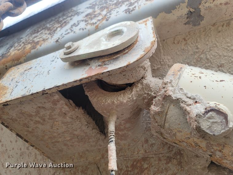 image for item LN9589 2000 Terex TA40  haul truck