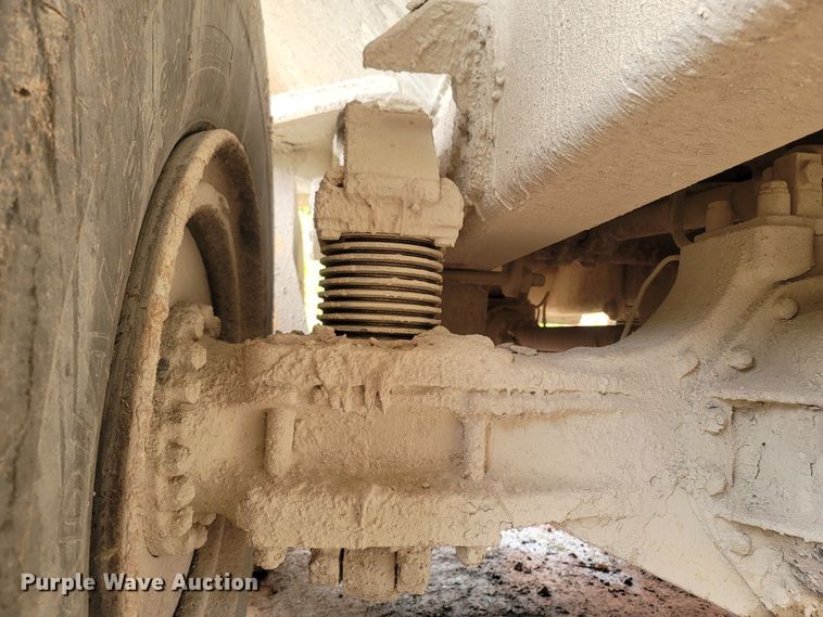 image for item LN9589 2000 Terex TA40  haul truck