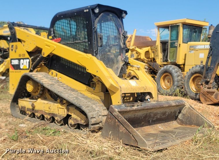 image for item LN9590 2018 Caterpillar 299D2  tracked skid steer loader