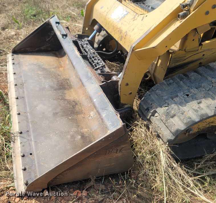 image for item LN9590 2018 Caterpillar 299D2  tracked skid steer loader