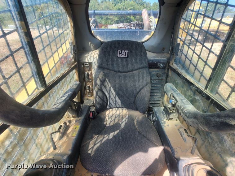 image for item LN9590 2018 Caterpillar 299D2  tracked skid steer loader