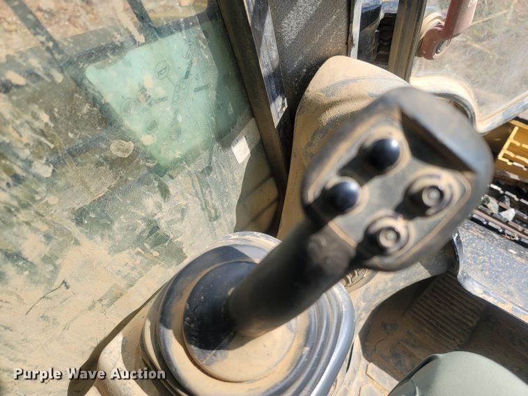 image for item LN9590 2018 Caterpillar 299D2  tracked skid steer loader