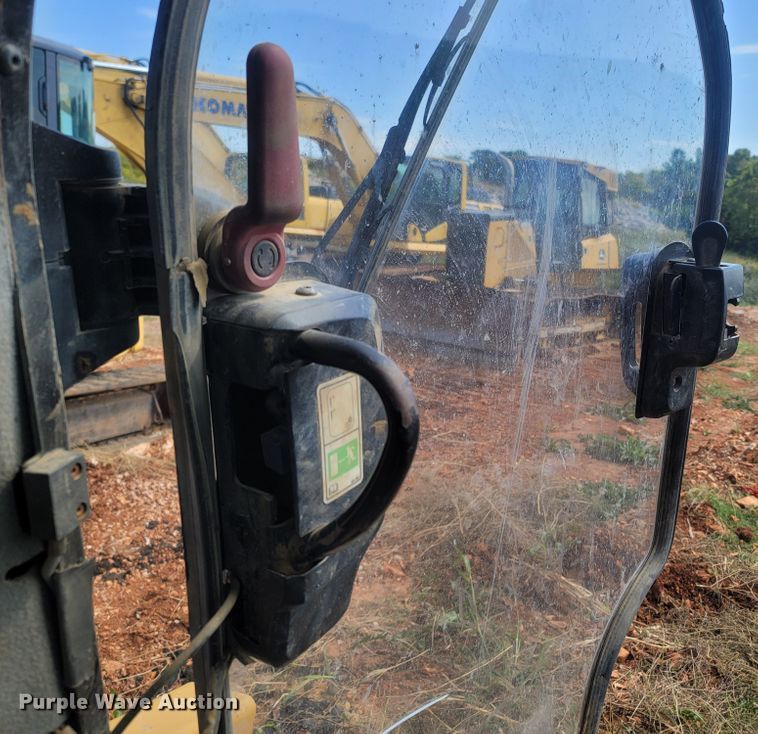 image for item LN9590 2018 Caterpillar 299D2  tracked skid steer loader