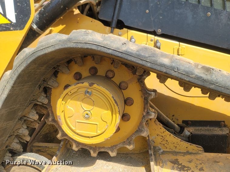 image for item LN9590 2018 Caterpillar 299D2  tracked skid steer loader