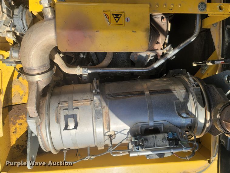 image for item LN9591 2013 Komatsu PC360LC-10  excavator