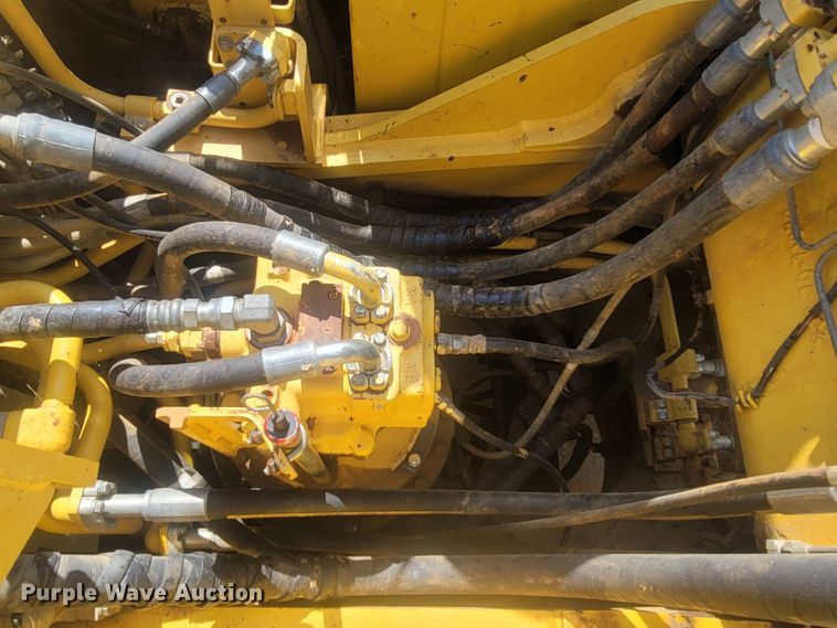 image for item LN9591 2013 Komatsu PC360LC-10  excavator
