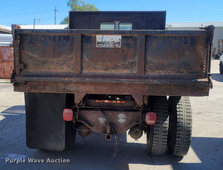 image for item LN9599 1996 Freightliner FL70  dump truck