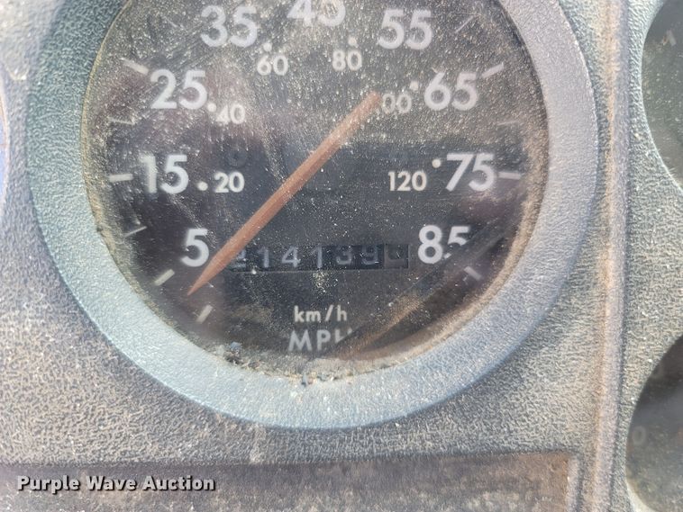 image for item LN9599 1996 Freightliner FL70  dump truck