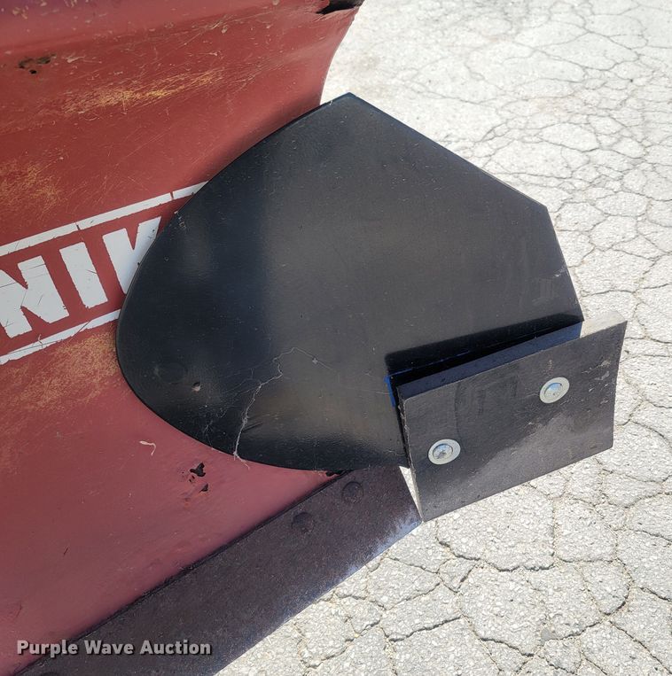 image for item LN9600 Hiniker CD  snow plow