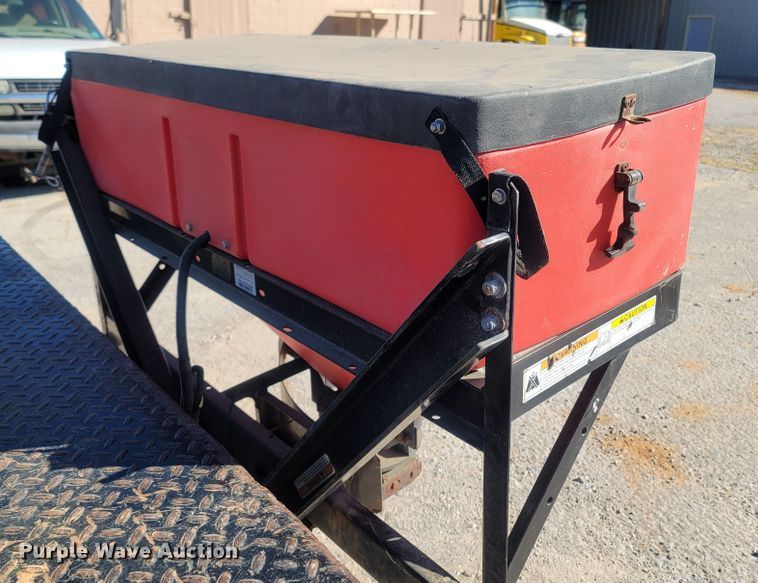 image for item LN9605 Western 1000  spreader