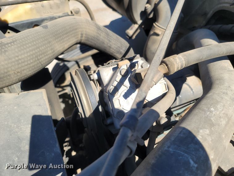 image for item LN9606 1993 International 4900  dump truck