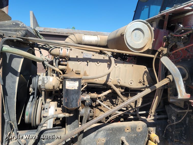 image for item LN9607 1989 Freightliner FLD120  dump truck