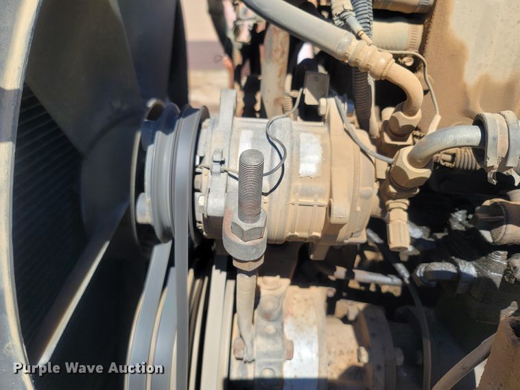 image for item LN9607 1989 Freightliner FLD120  dump truck