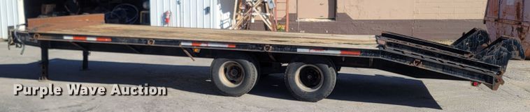 image for item LN9610 2002 Blue Diamond  equipment trailer