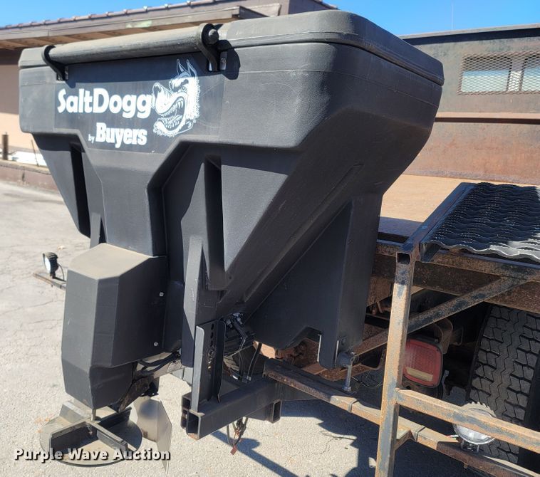 image for item LN9612 Salt Dogg TGS07  spreader