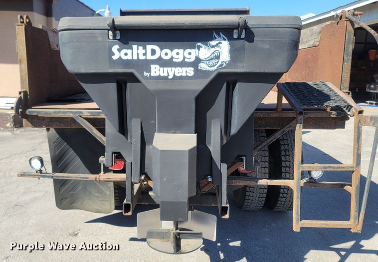 image for item LN9612 Salt Dogg TGS07  spreader